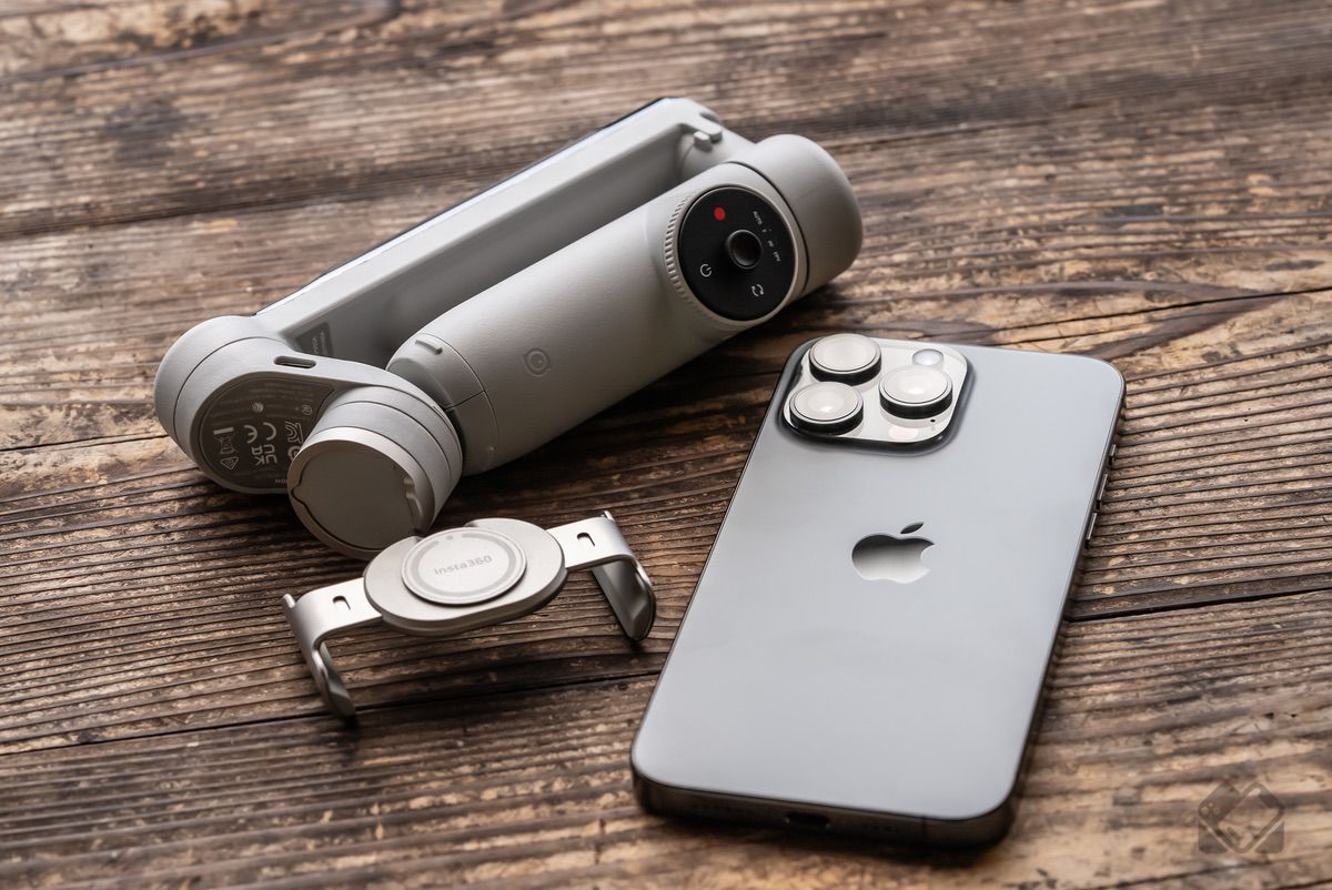 Insta360 flow レビュー：性能最強なスマホジンバルの新定番！機能性