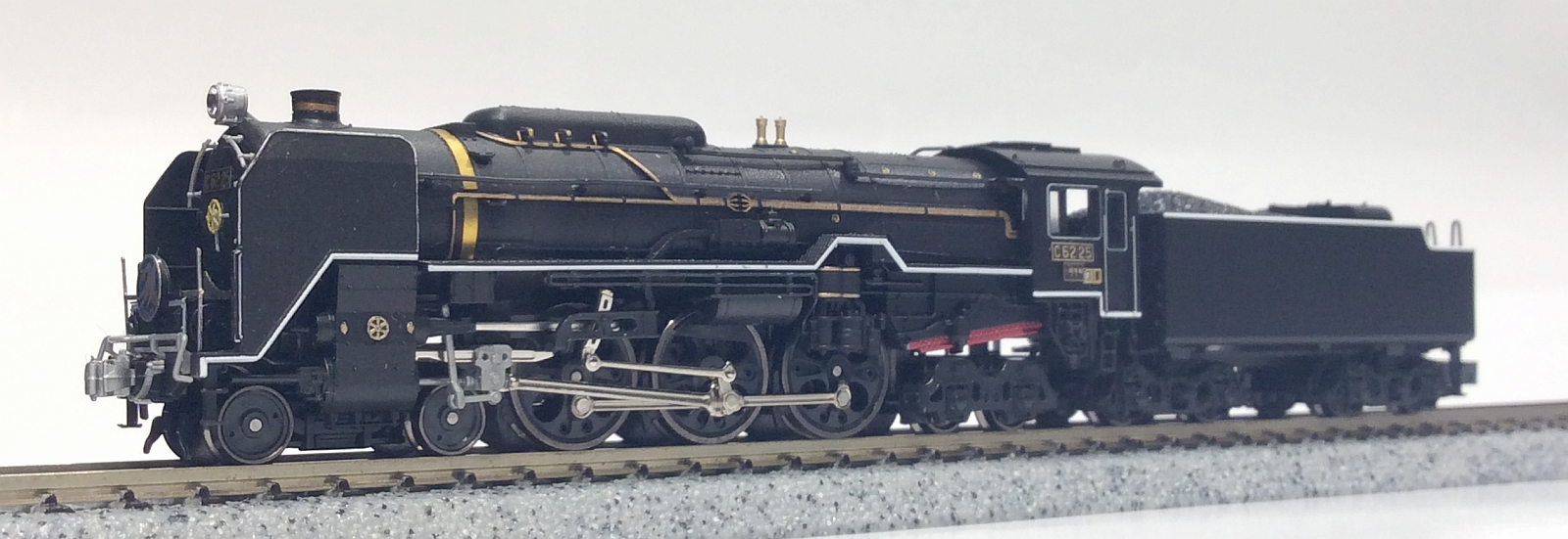 KATO】京都駅店特製品 C62形25号機（宮原機関区・お召先導機）2021年5