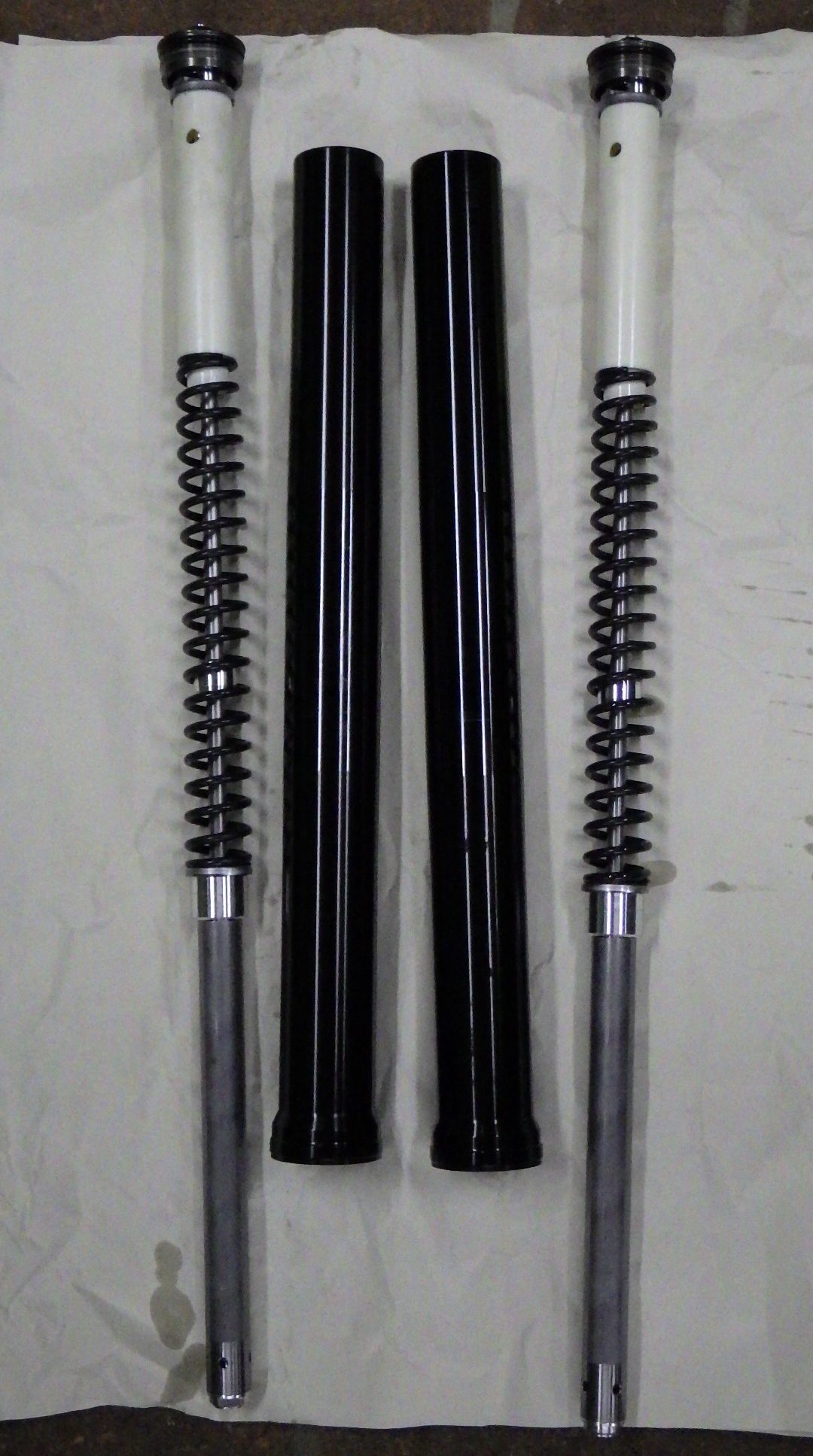 Z900rs フロントフォーク用 アウターチューブ 2本セット 互換品