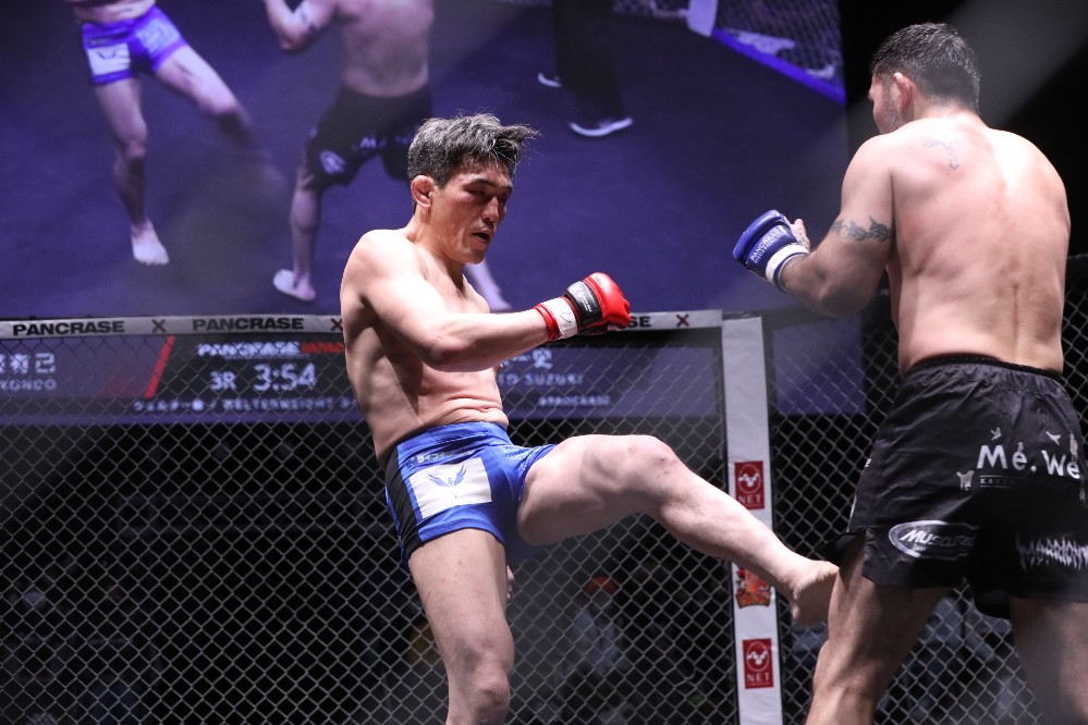 Pancrase327】初回にダウンを奪った近藤有己、最終回は鈴木のTDを防ぎ