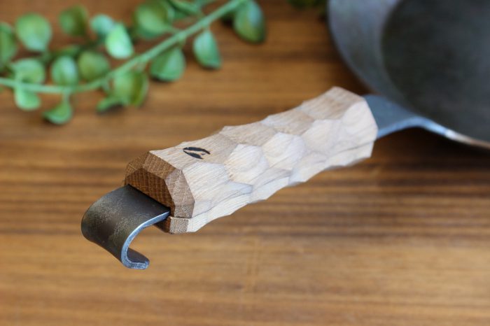 妻からの誕生日プレゼントはタークのフライパン。asimocraftsの