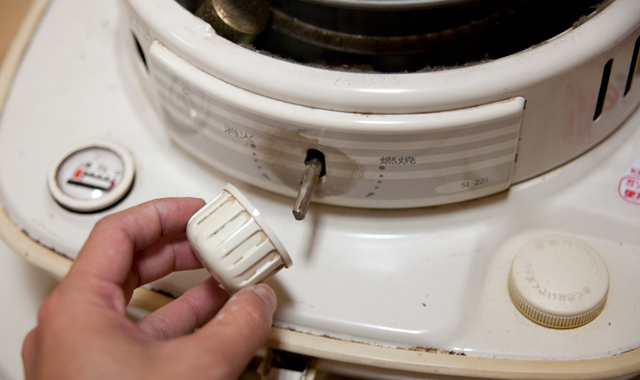 石油ストーブ コロナSL-221を入手！ 分解清掃と芯交換をやりました