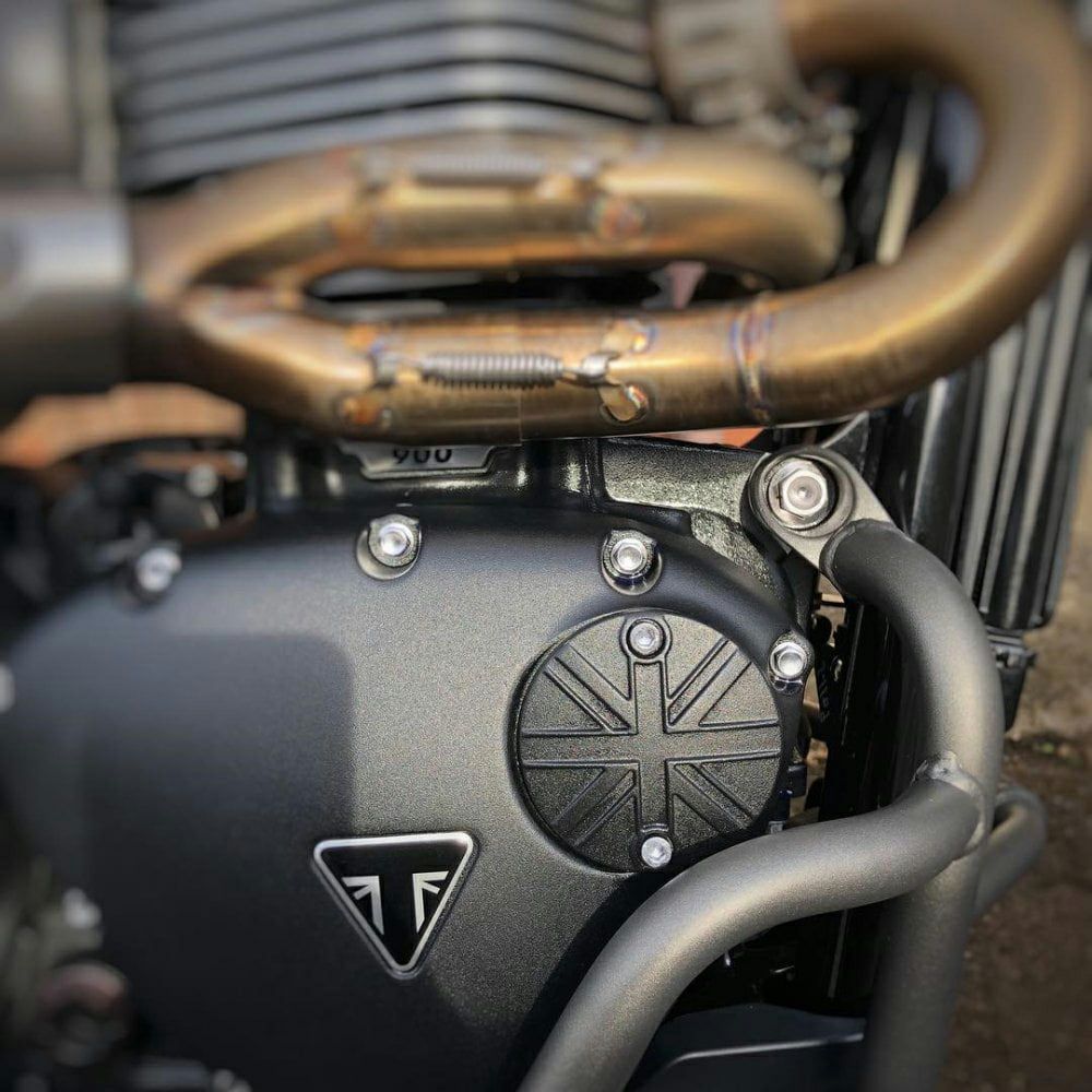 トライアンフ スピードツイン900|クラッチバッジ・ジェネレーター