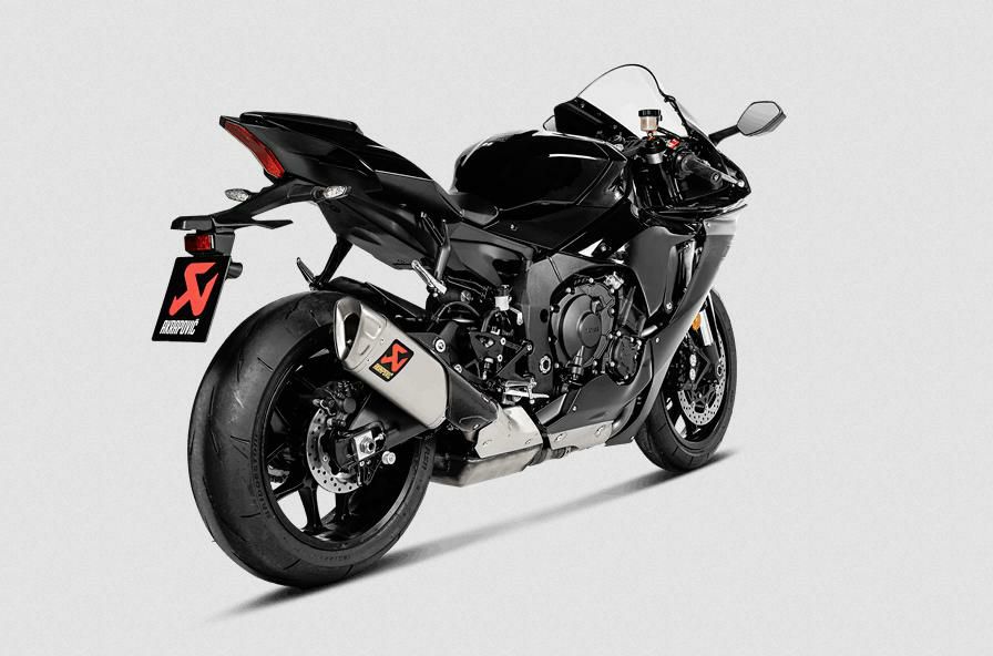 Akrapovic (アクラポヴィッチ) スリップオンマフラー・ECE規格・チタン
