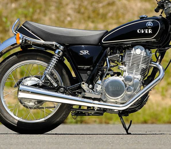 SR400FI/500 スーパートラップスタイル スリップオンマフラー オメガ