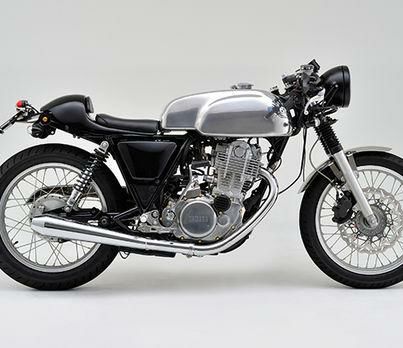 デイトナ スリップオン メガホンタイプ マフラー ヤマハ SR400 FI