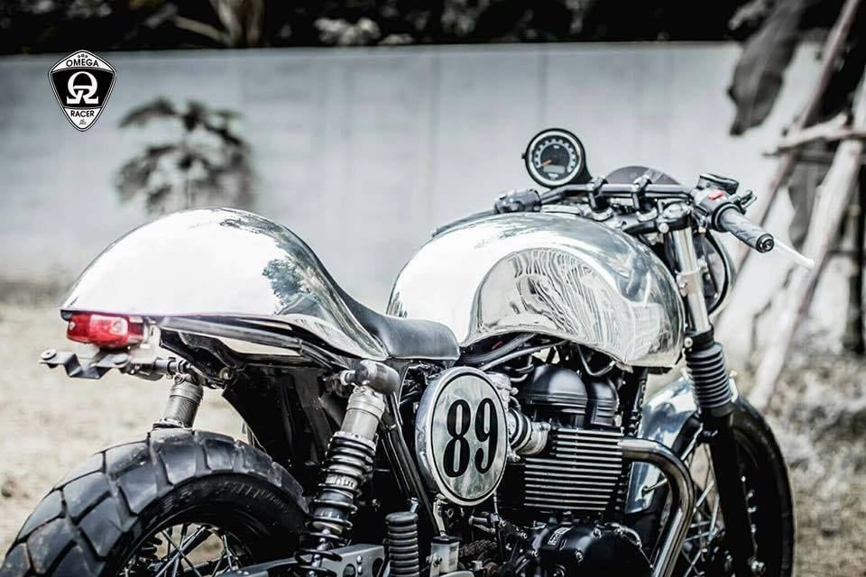 空冷インジェクション ボンネビル T100 スクランブラー スラクストン