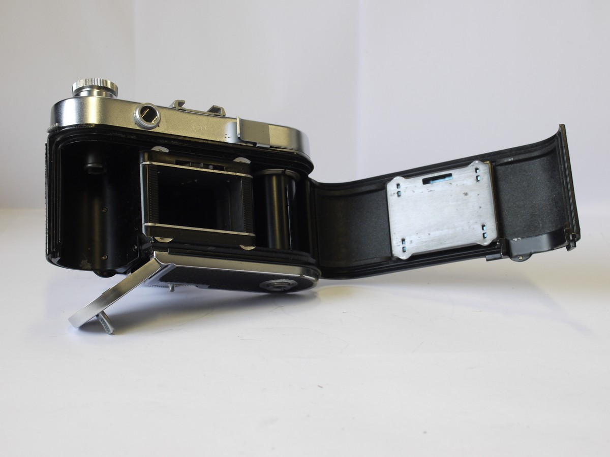 Voigtlander Vito B 35mm viewfinder camera with 50mm f3.5 Color