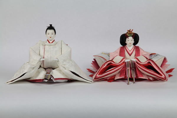 狆(ちん)引き官女 雛人形 明治期B 雛人形 狆引き官女 犬引き