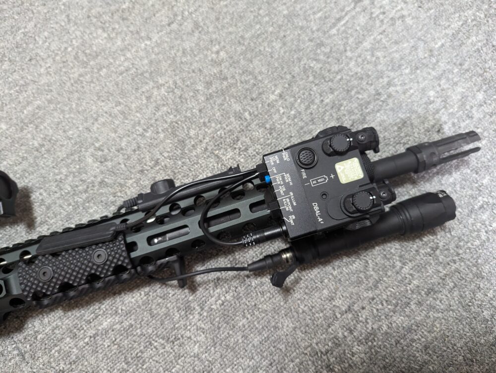 エアガン用のレーザーサイト「DBAL-A2」を買ってみた