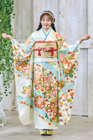 千里中央 京ごふく たかはしの振袖 /紫色/黄色/古典/雪輪柄/ 竹田庄