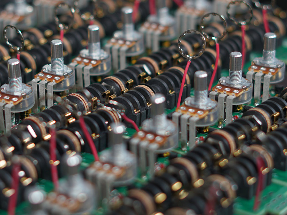 Golden Fleece Fuzz – Mythos Pedals