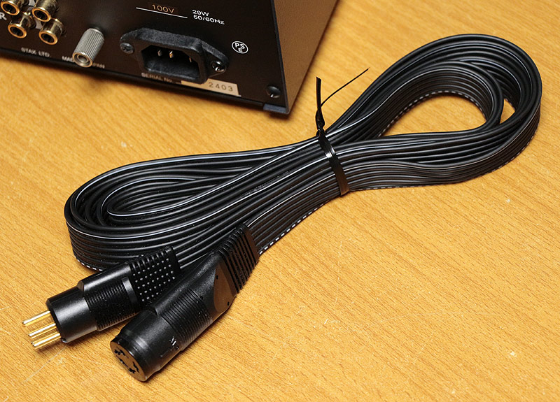 久々入荷のSTAXイヤースピーカー SRM-323A/SR-303