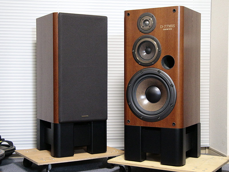 逆に新鮮！ ONKYO D-77MRX