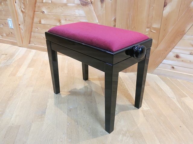 イタリア製ピアノ椅子 黒艶出し ｜ アクセサリー | 名古屋ピアノ調律