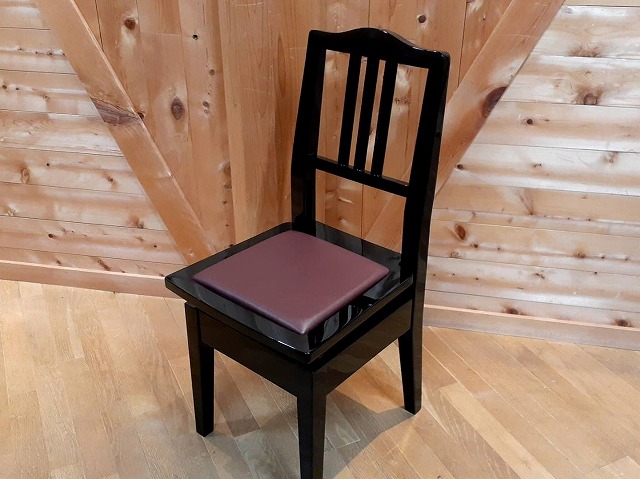 背付ピアノ椅子 黒艶出し ｜ アクセサリー | 名古屋ピアノ調律センター