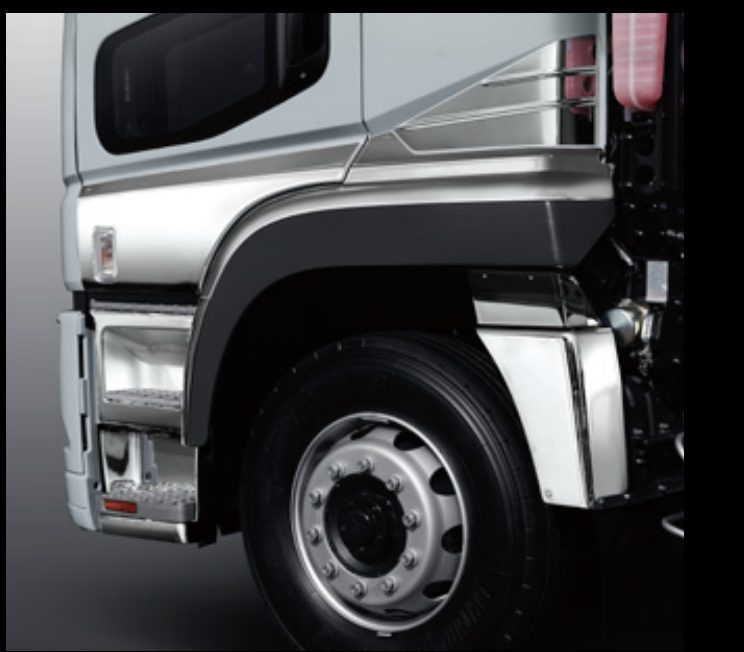 三菱ふそう「FUSO」スーパーグレート｜純正メッキパーツを徹底解説