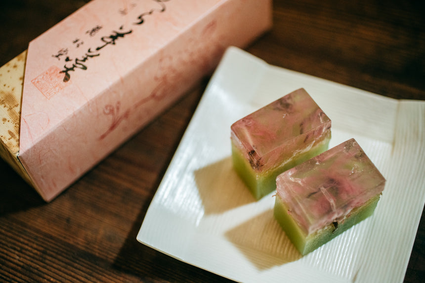 吉野山 萬松堂のさくら羊羹（2本入り） ならわし narawashi 送料無料
