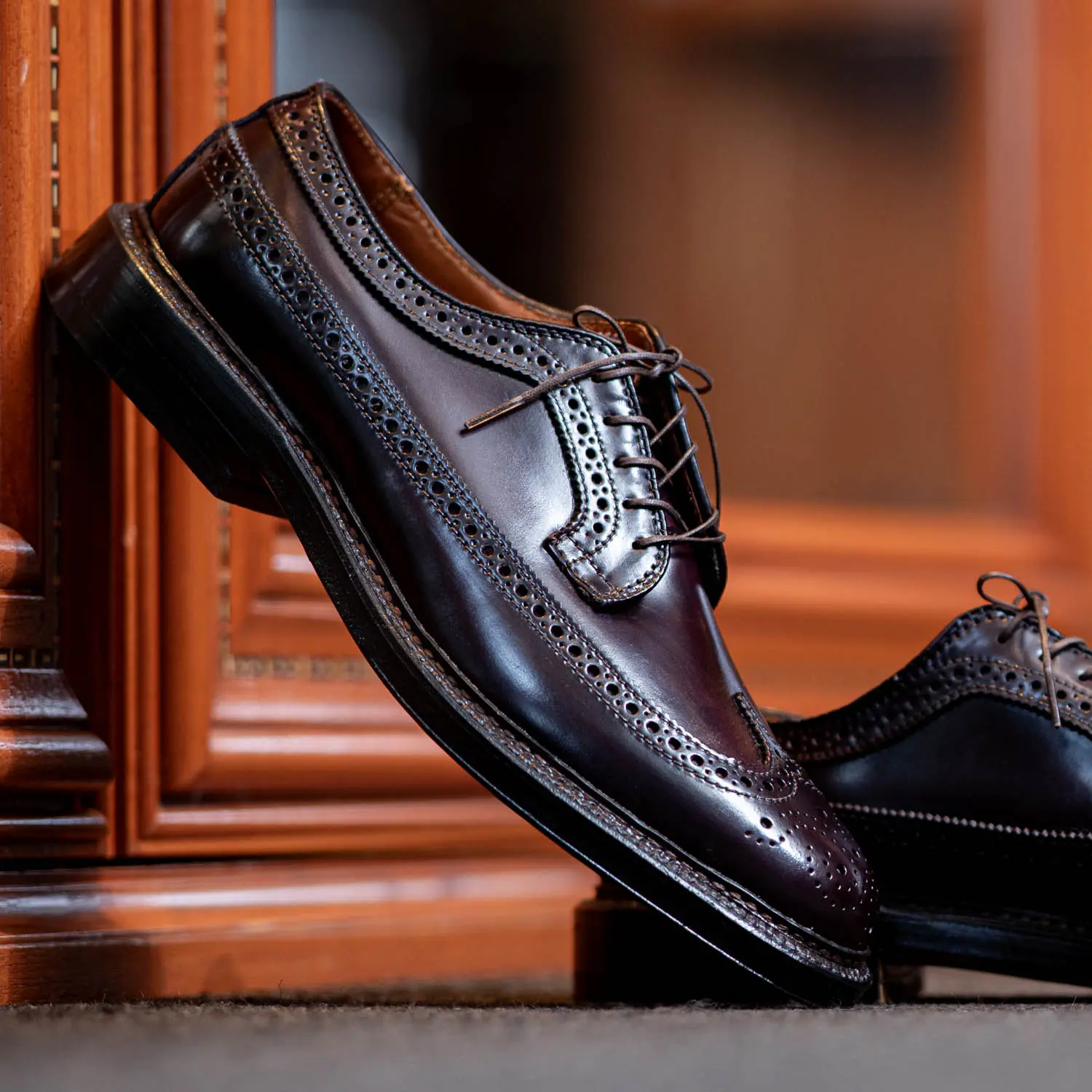 究極のロングウイングチップ】オールデン 975 コードバン-Natoriya