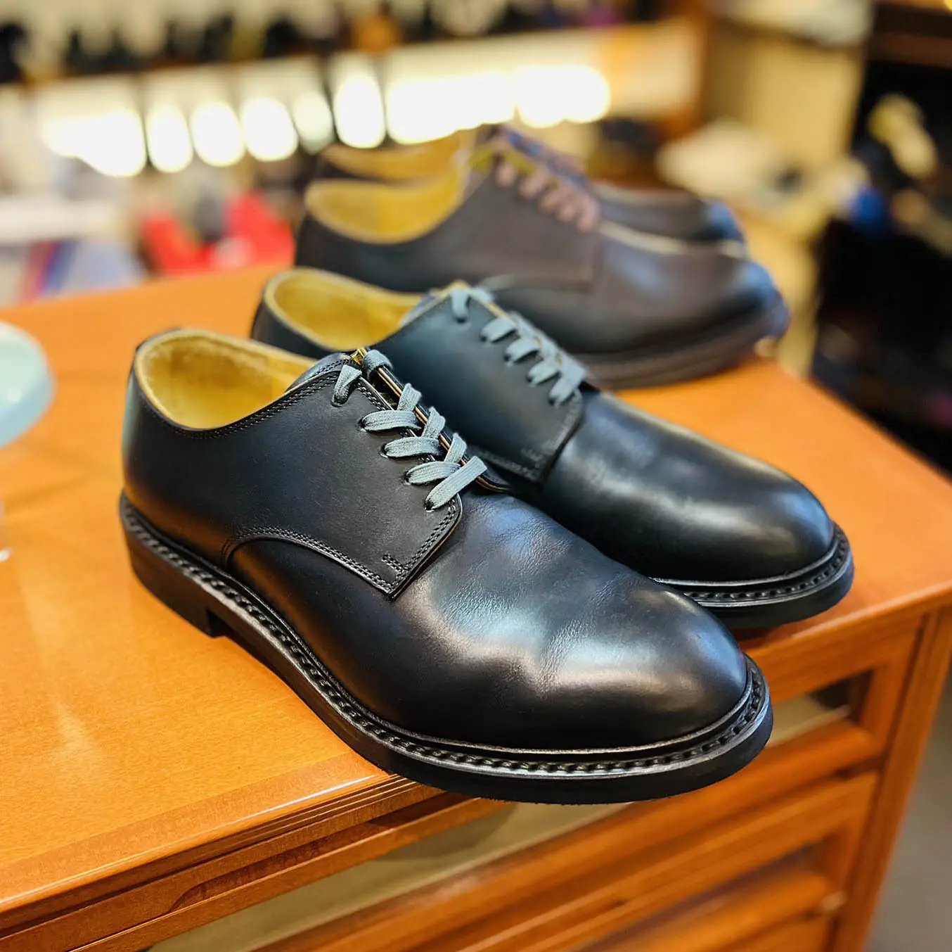 タフに履けるお勧めプレーントゥ】MOTO 2121 ブラック- Natoriya