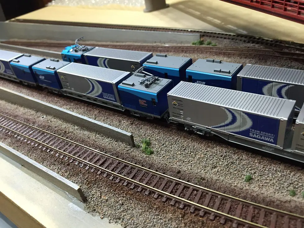 M250系 スーパーレールカーゴが入線です。 KATO 10-565 / 10-566 / 10