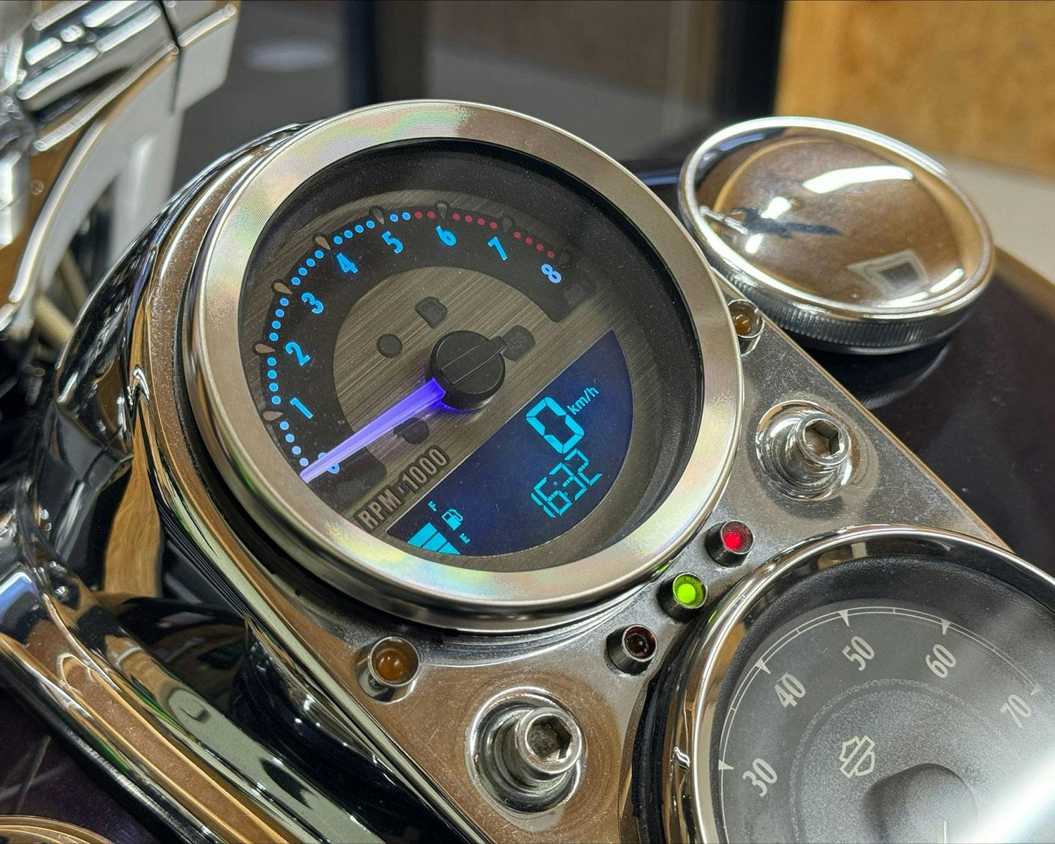 ハーレー用パーツ カスタムパーツの通信販売 ネオファクトリー