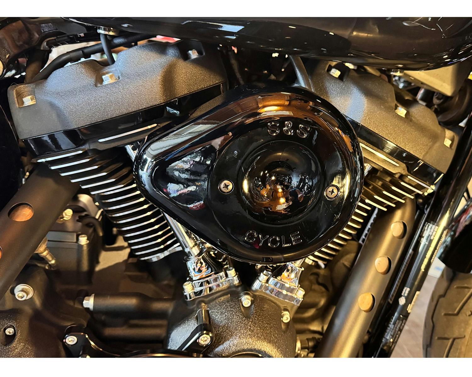 ハーレー用パーツ カスタムパーツの通信販売 ネオファクトリー