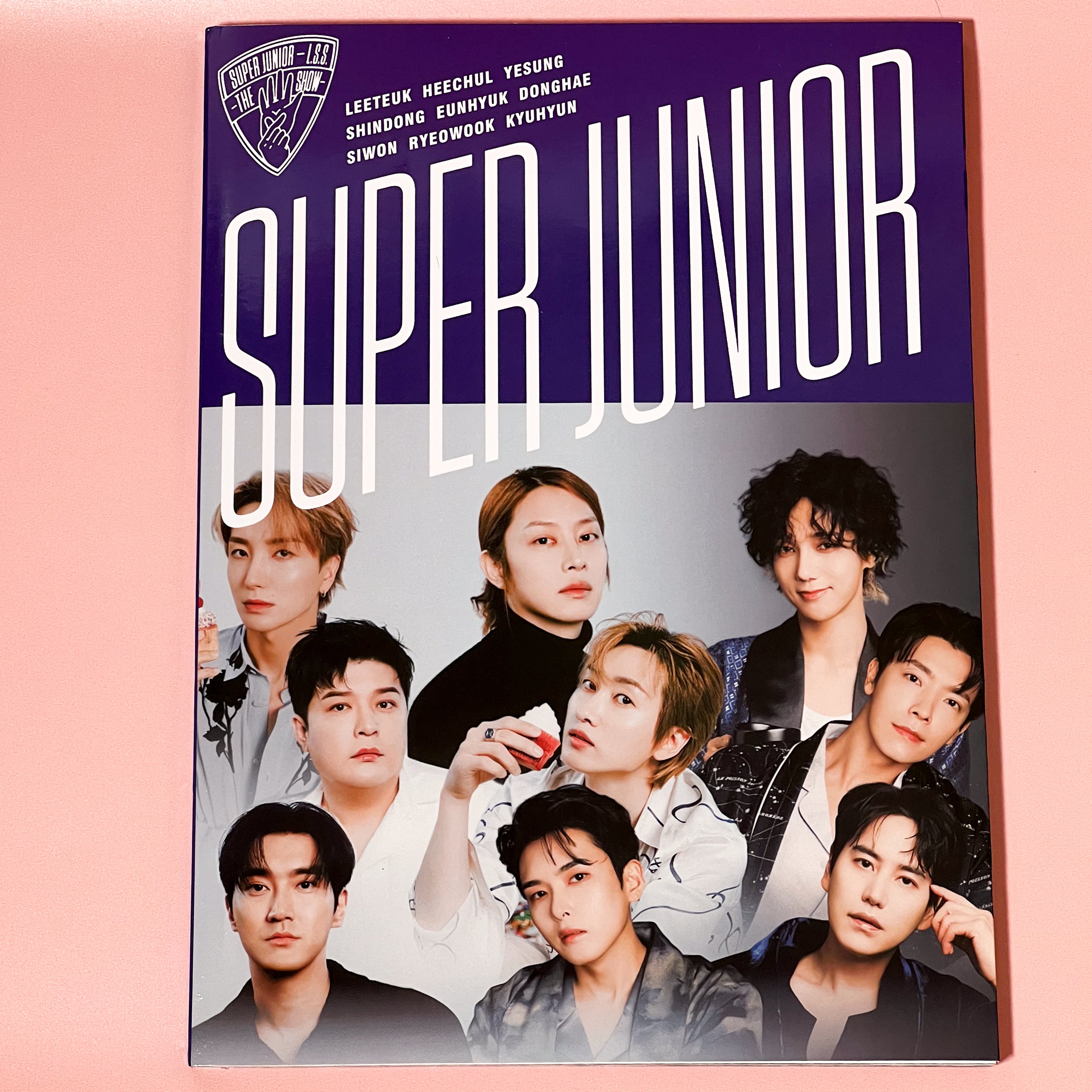 photobook-22.jpg?v=1716411263&