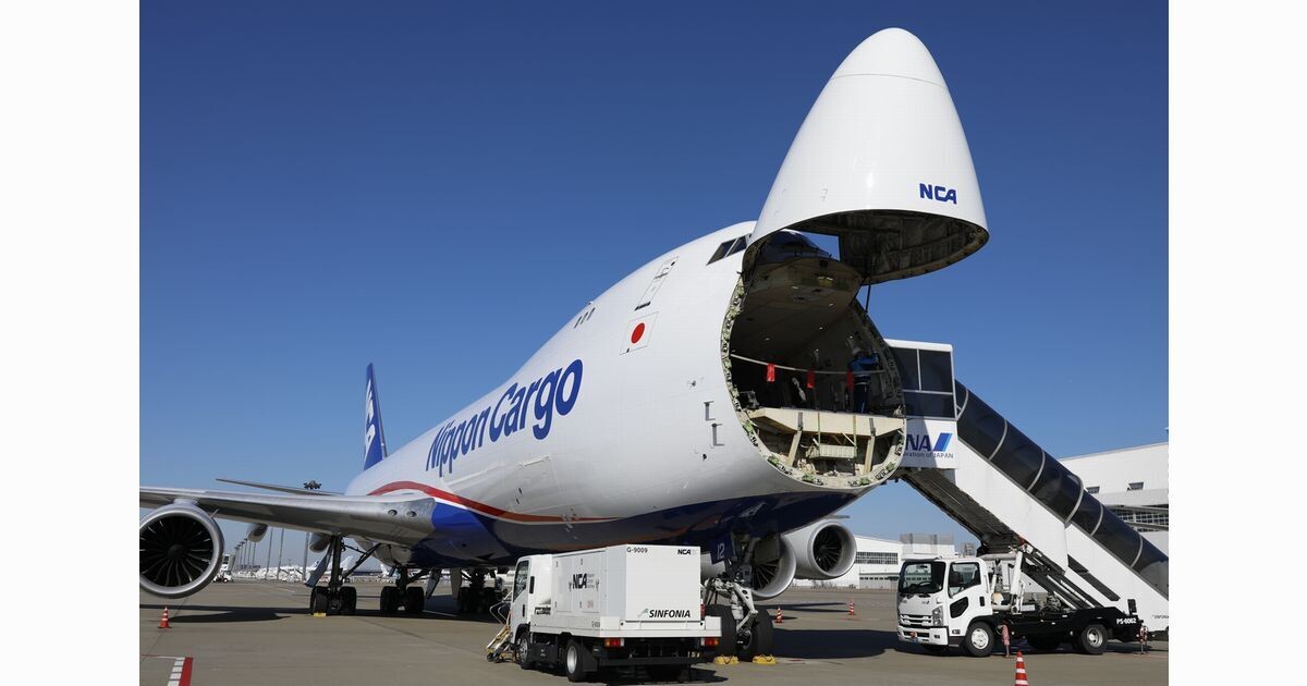 ワイドボディ貨物機の実機をみる(2)NCAの747-8F - 航空機の技術と