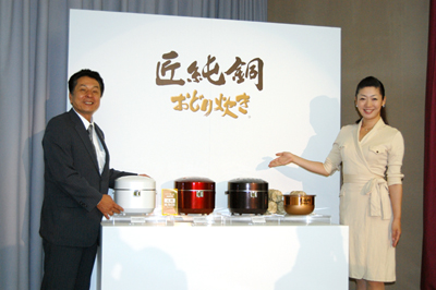 三洋、「大沸騰おどり炊き」を実現した圧力IHジャー炊飯器を発表