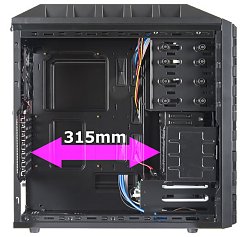 ENERMAX、ホットスワップドック搭載で拡張性と冷却性にも優れたPC