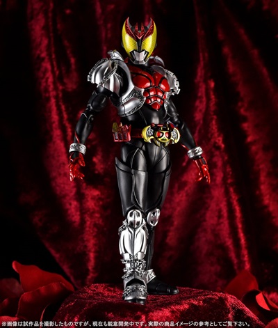 仮面ライダーキバ』真骨彫製法で待望の立体化にファン歓喜「10年待った