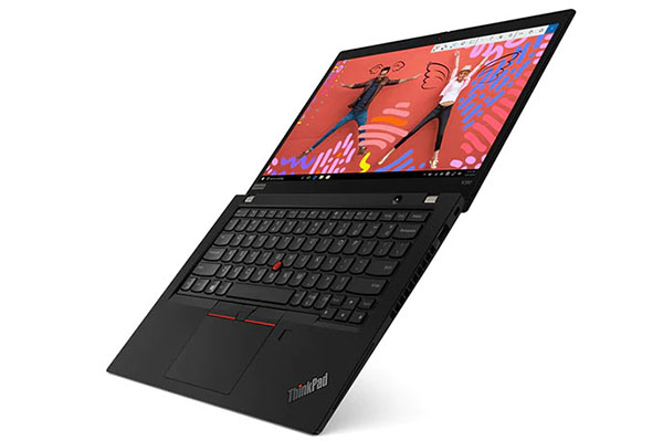 小型ボディに13.3型液晶を搭載した「ThinkPad X390」、レノボ | マイ