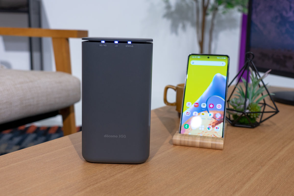 ドコモの5Gホームルータはどんな製品？ 固定回線が5Gに変わる未来
