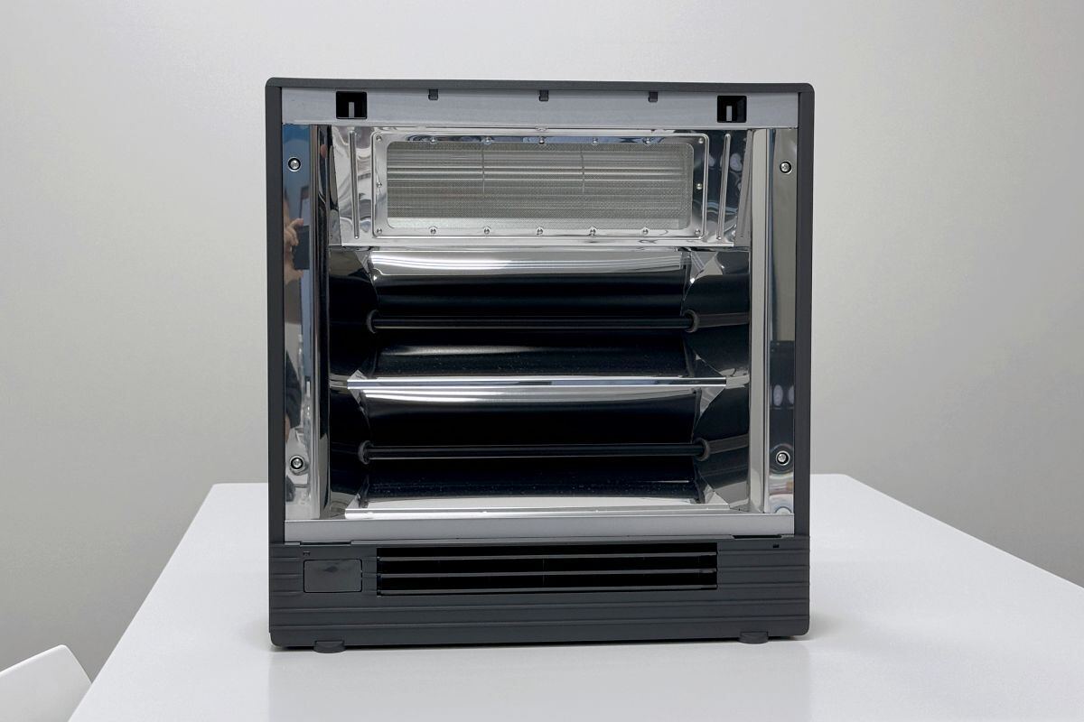 ダイキン「ハイブリッドセラムヒート」レビュー、デザイン性と安全性を