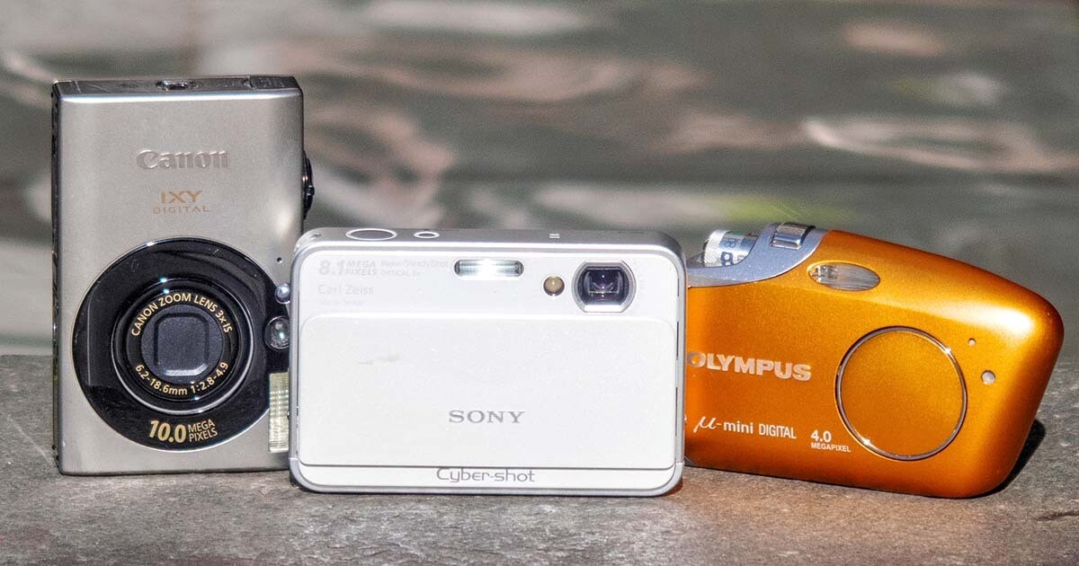 写りがエモいとZ世代に人気“オールドコンデジ”、中古カメラを買う際に