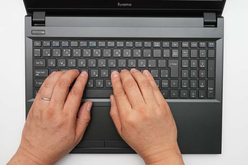 一般用途ならこれで十分」 - 使い勝手を重視したエントリーノートPC