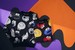 黒猫になったエルモがかわいすぎる！「セサミストリートマーケット