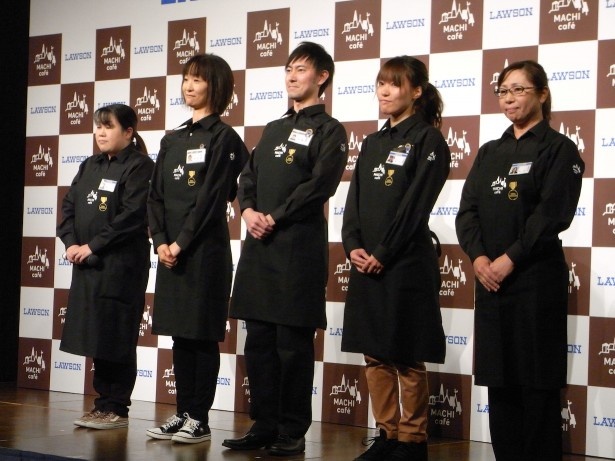 画像4 / 6＞ローソンカフェを支えるファンタジスタって？｜ウォーカー