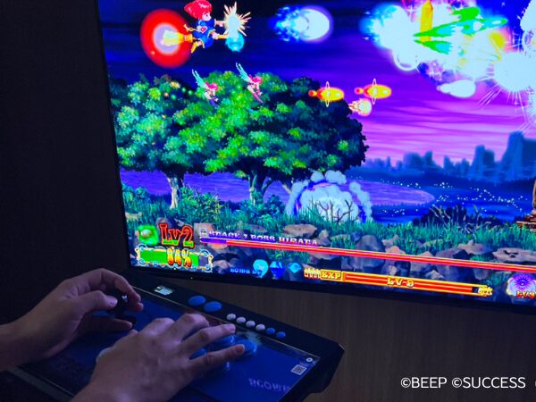 アーケードスティック『アーケードフリーク』が数量限定で予約受付中