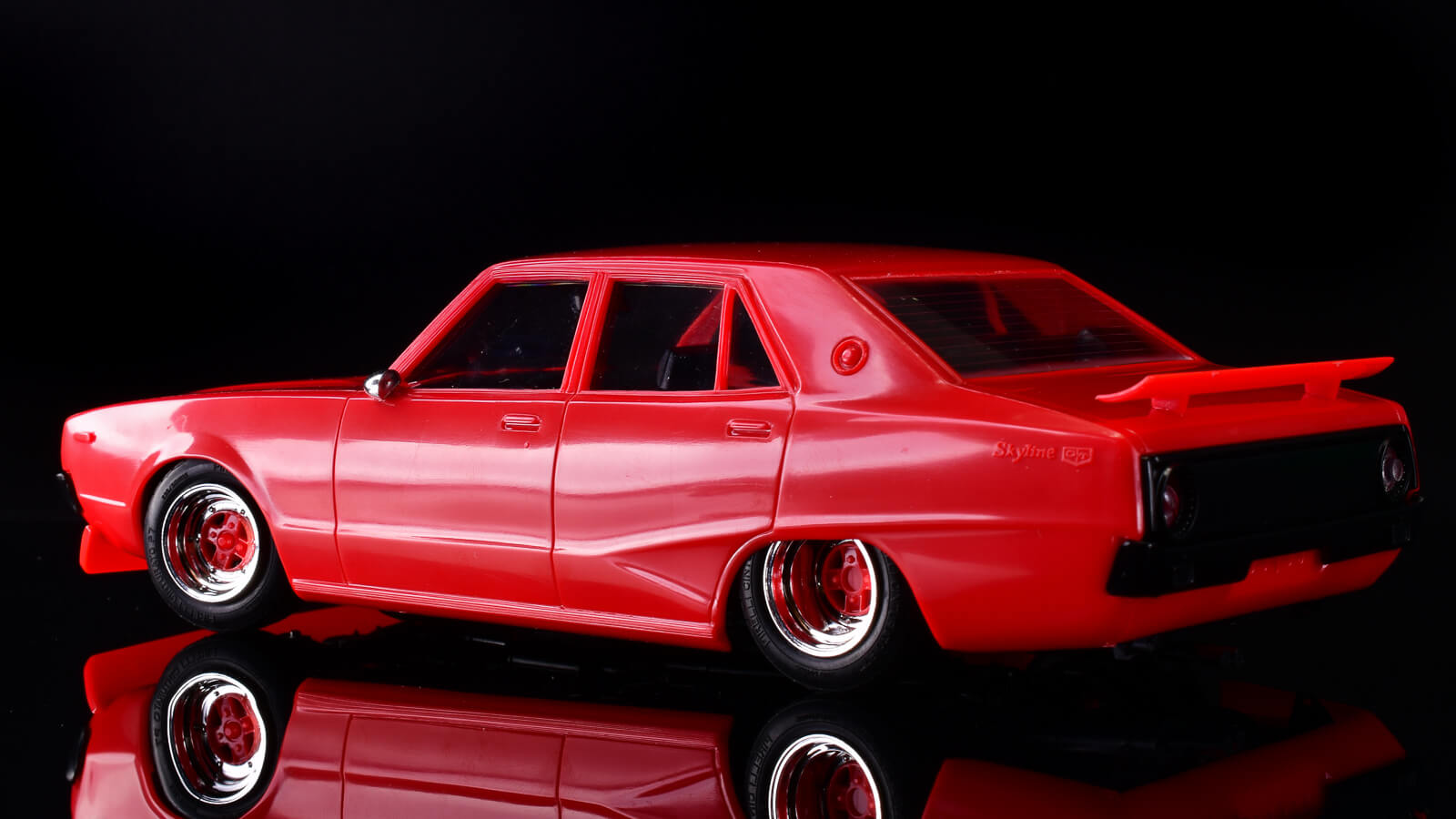 青いボディがどこまでも嬉しいアキラのZ／アオシマの『シャコタン