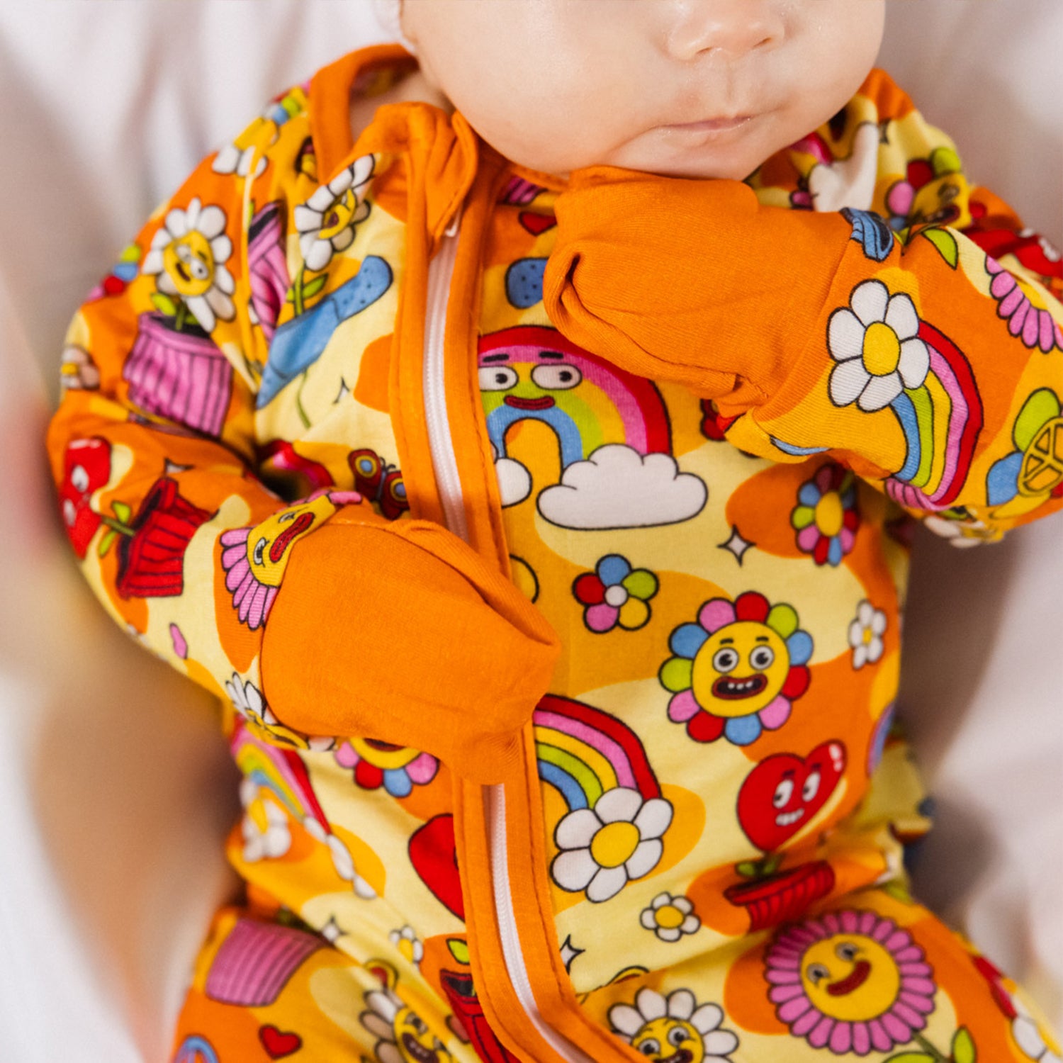 FLOWER FRIENDS BAMBOO ZIPPY – NIXX BABY