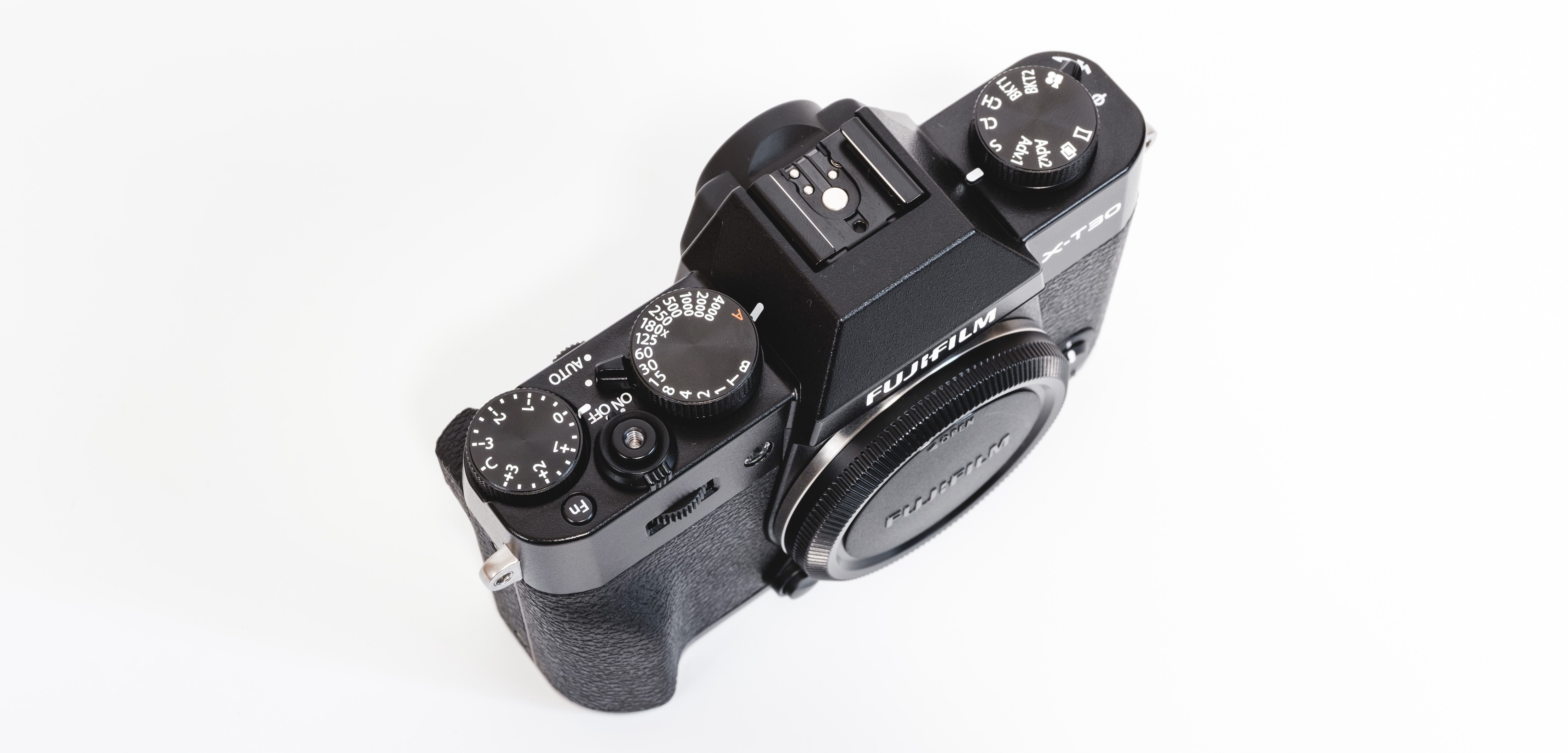 FUJIFILM X-T30 レビュー｜ほぼフラッグシップなハイスペック