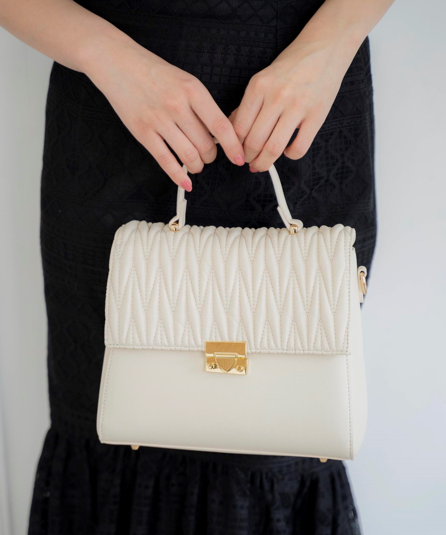 キルティングワンハンドルバッグ | バッグ | NOELA OFFICIAL WEB STORE