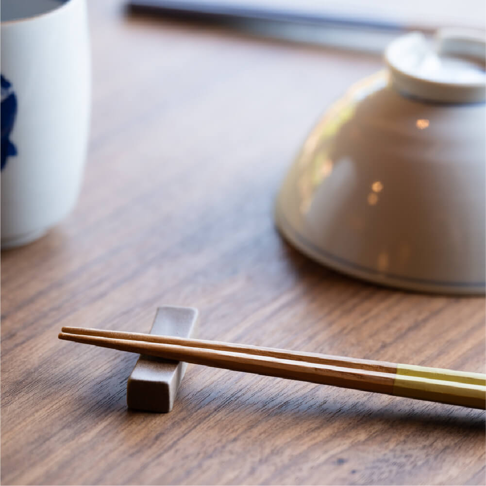 産地の色を食卓へ】 HASHIKURA SEASON01 八角箸セット 6種 ｜のレン