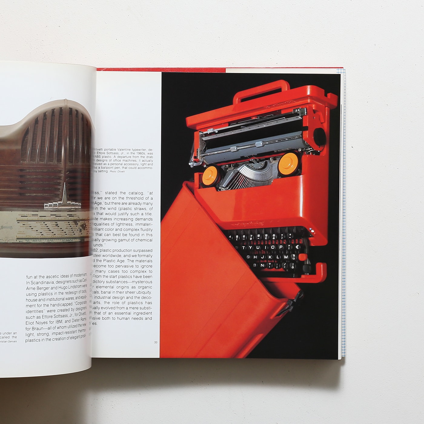 Art Plastic: Designed for Living | Andrea Dinoto | nostos books