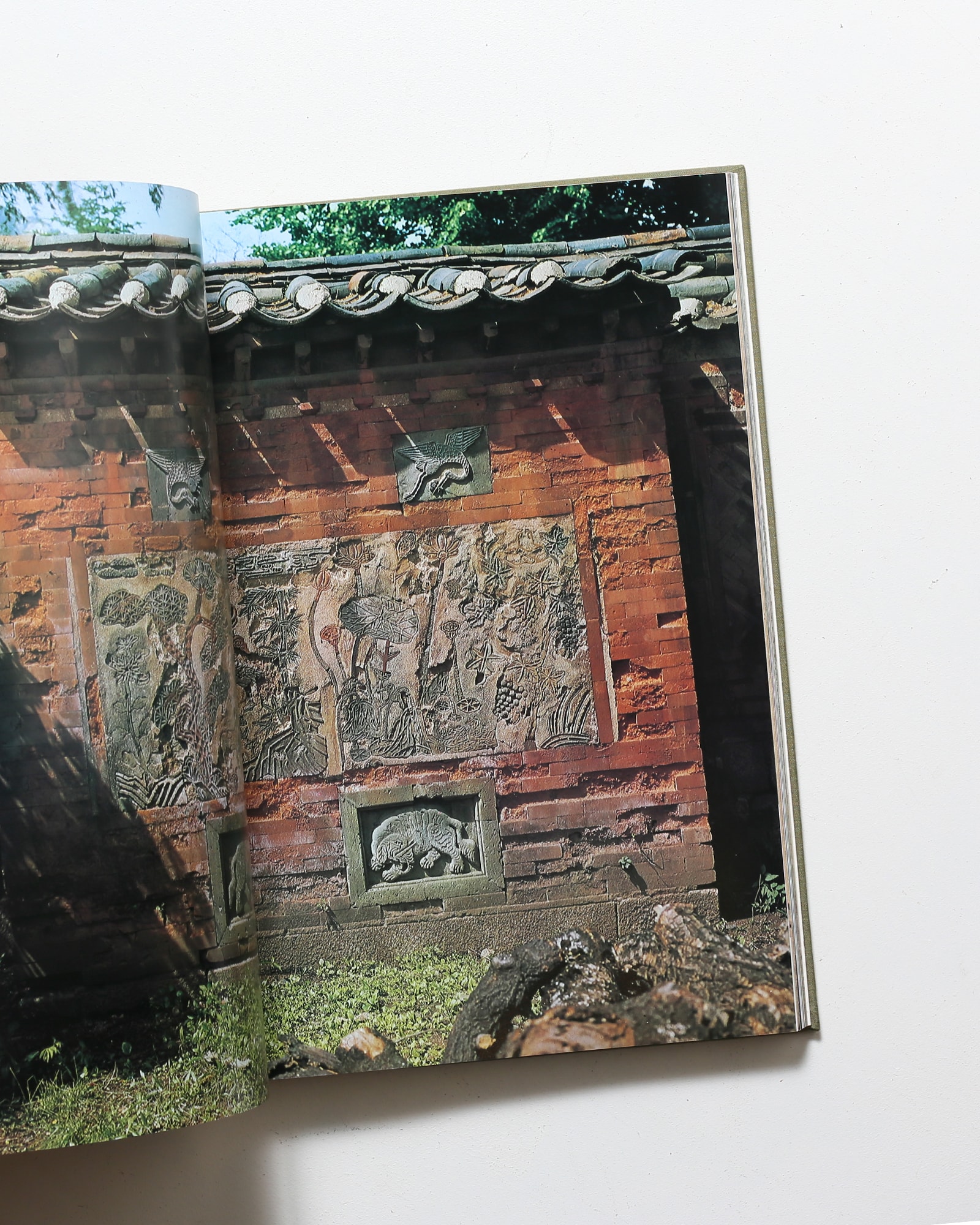 李朝の美＝民藝 | 岡本太郎、浜口良光、趙子庸 | nostos books ノスト