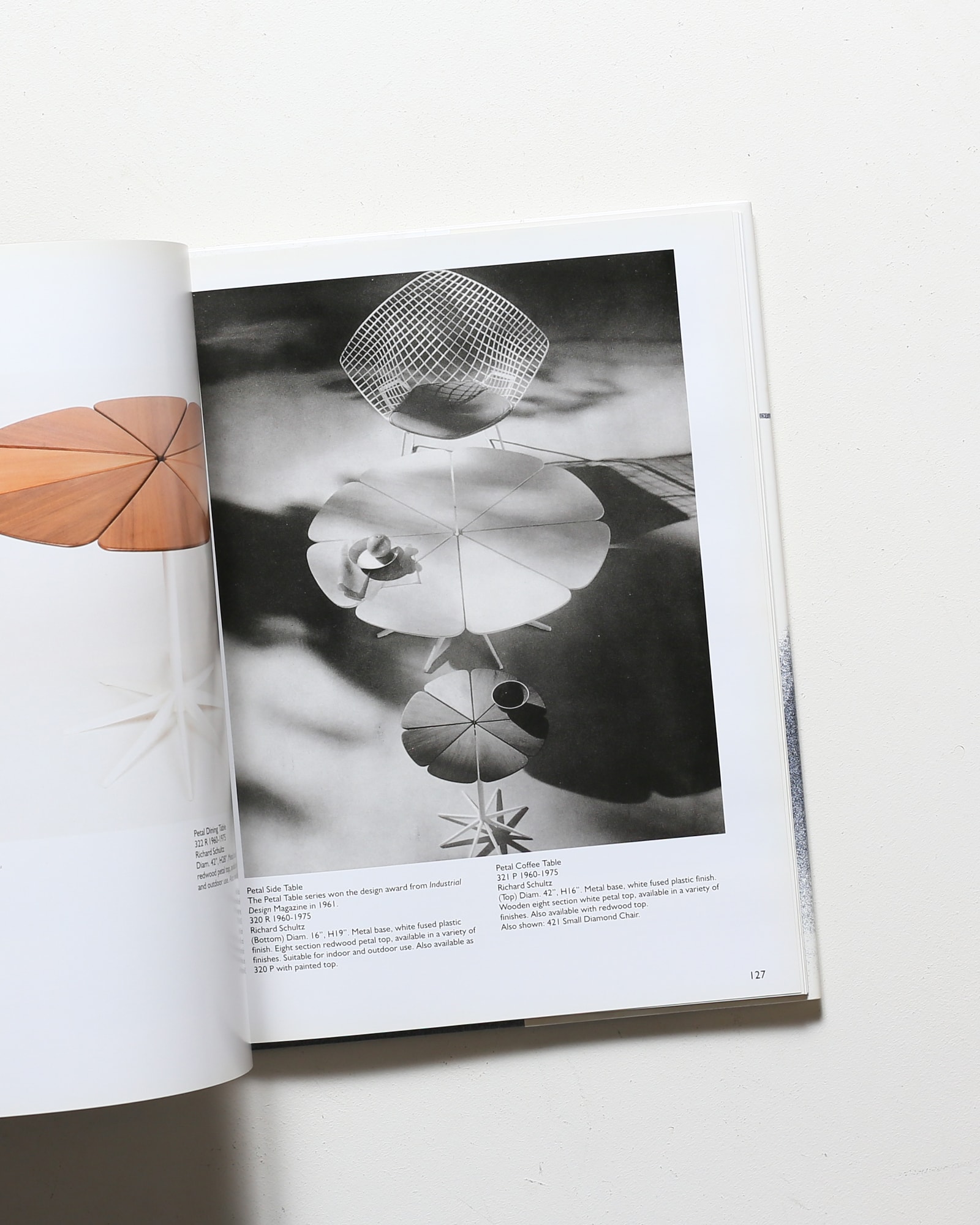 Knoll Furniture 1938-1960 | Steven Rouland、Linda Rouland | nostos