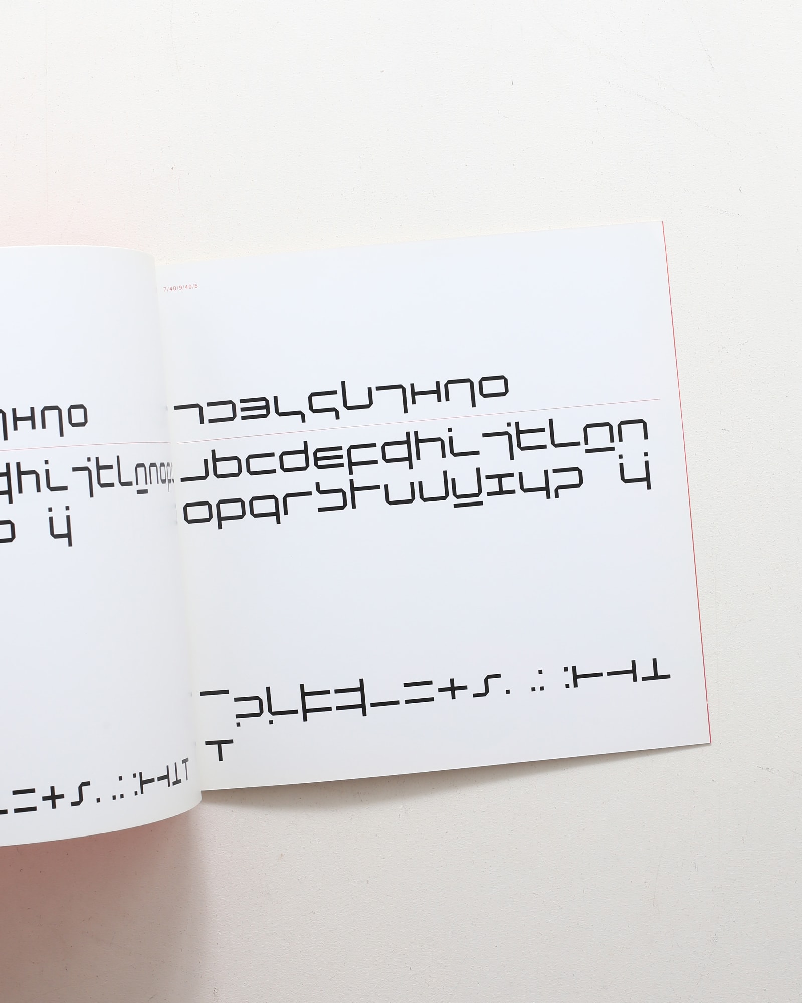 Wim Crouwel: New Alphabet | ウィム・クロウェル | nostos books