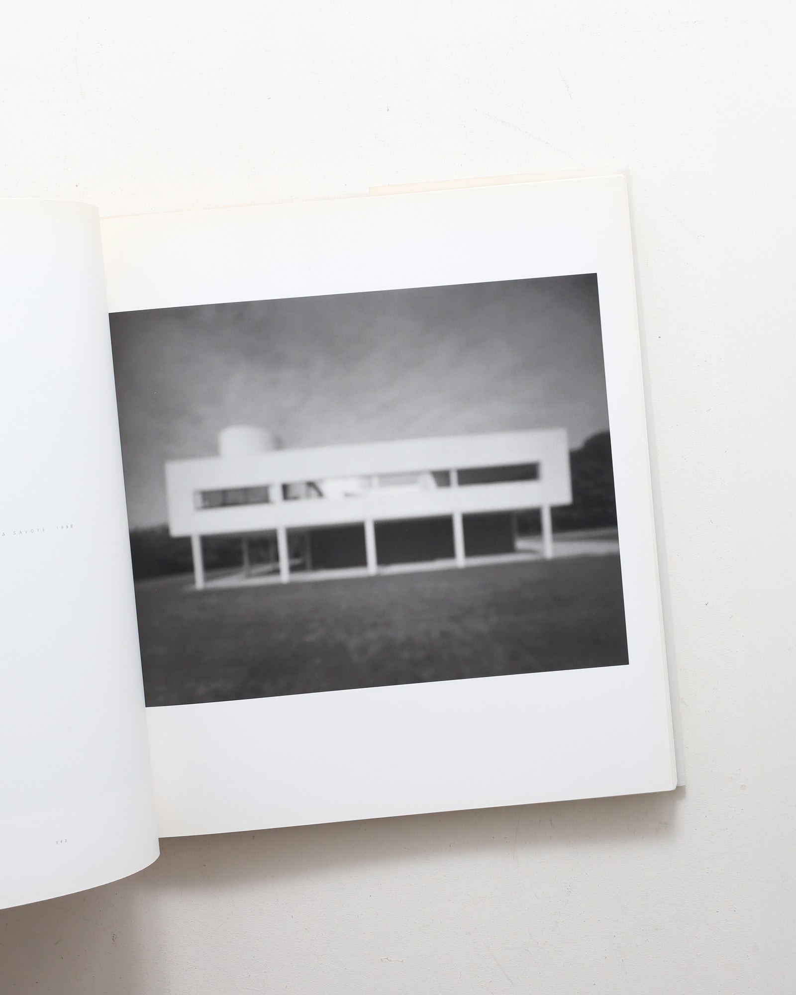 Architecture | Hiroshi Sugimoto 杉本博司 | nostos books ノストス
